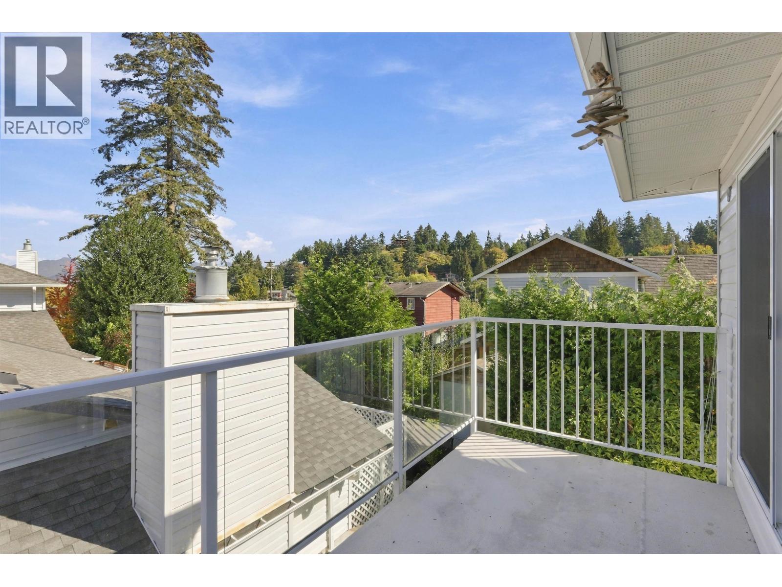 15 699 DOUGALL ROAD