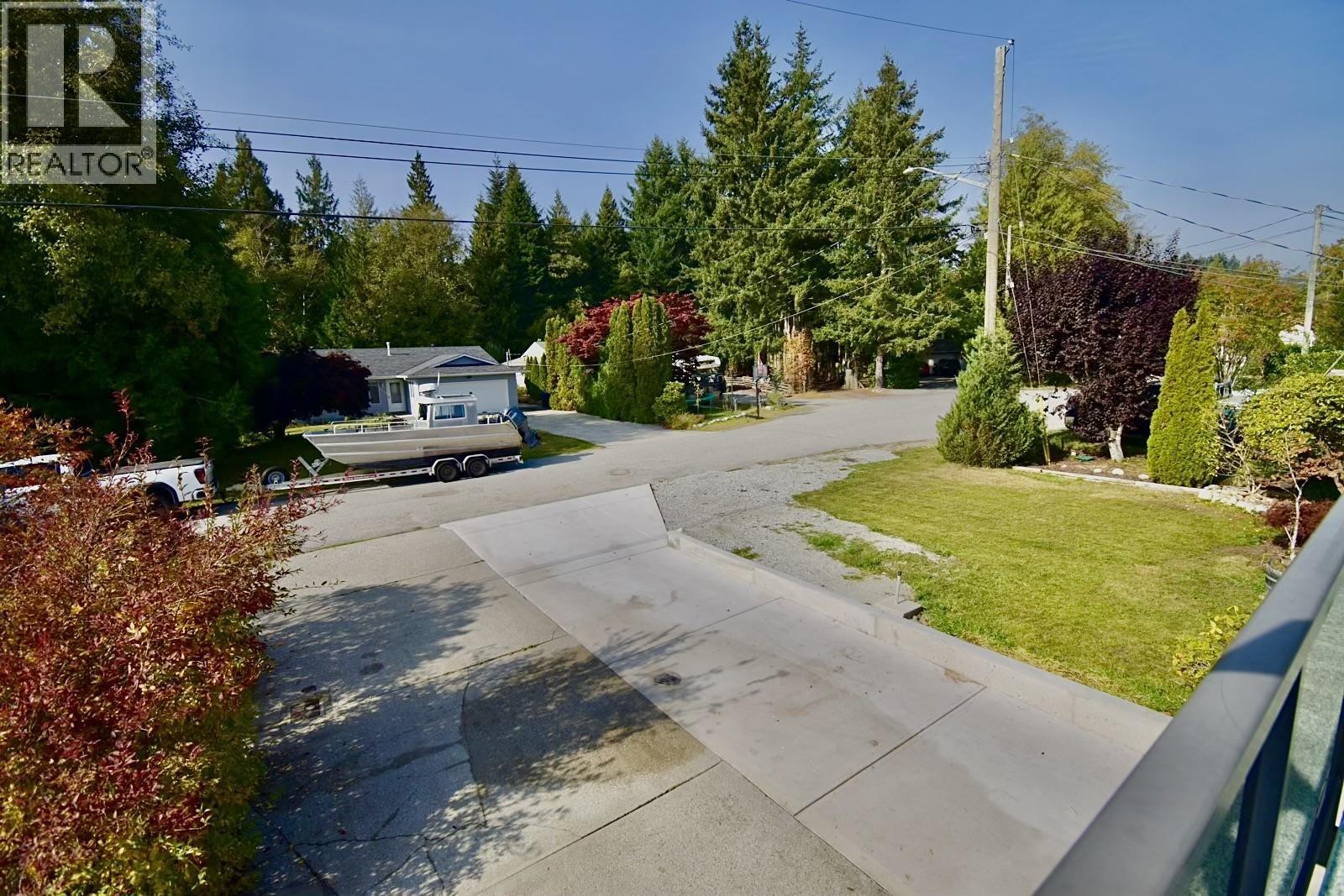 1822 Hall Road, Sechelt, British Columbia  V7Z 0A9 - Photo 31 - R3174161