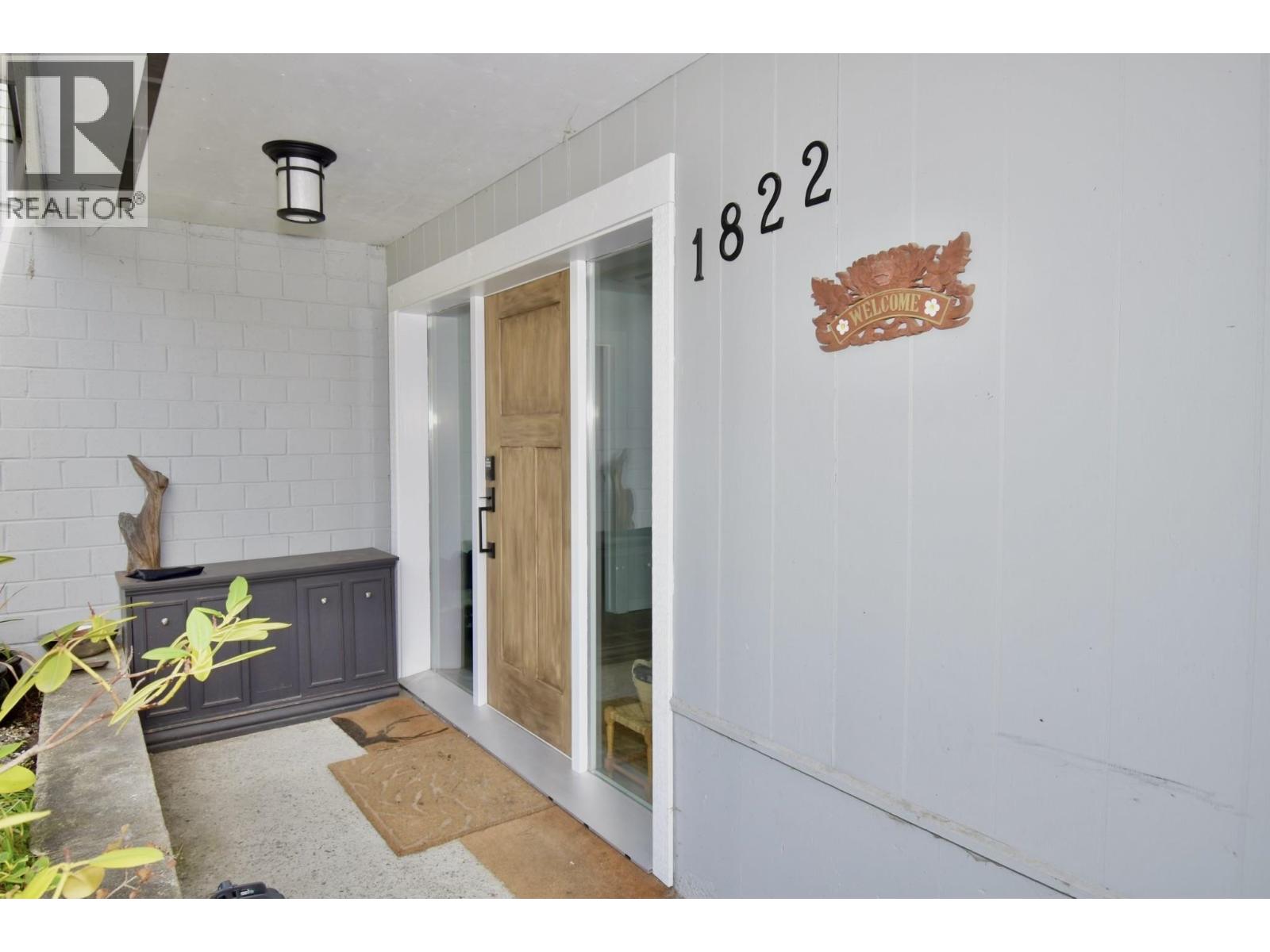 1822 Hall Road, Sechelt, British Columbia  V7Z 0A9 - Photo 5 - R3174161