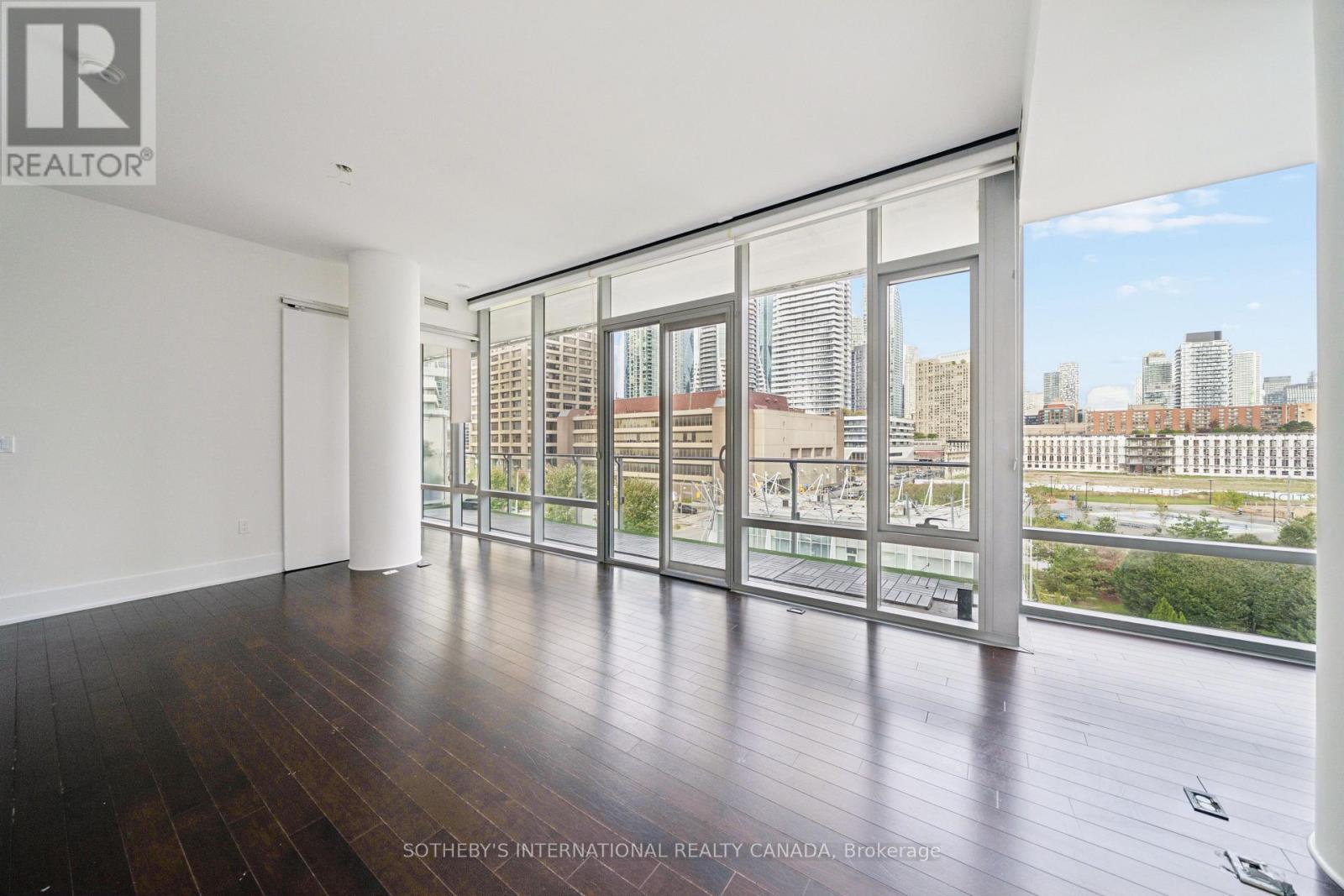 502 - 39 Queens Quay E, Toronto, Ontario  M5A 0A4 - Photo 5 - C13882226