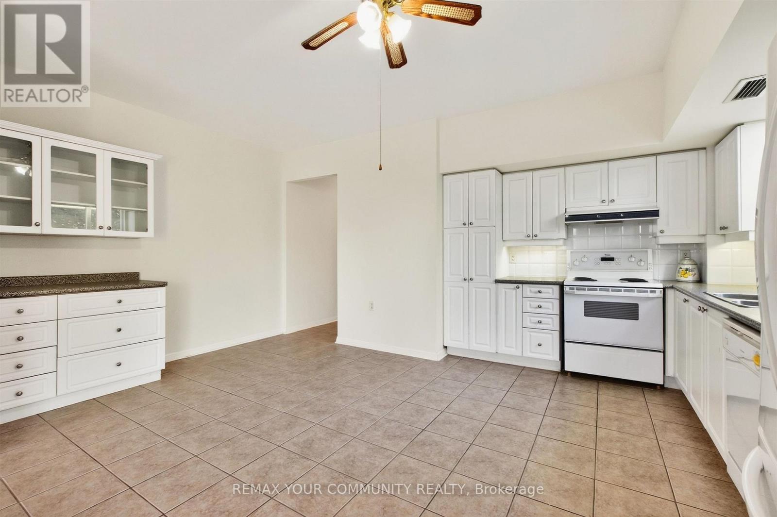 110 - 2500 Rutherford Road, Vaughan, Ontario  L4K 5N7 - Photo 13 - N13882242