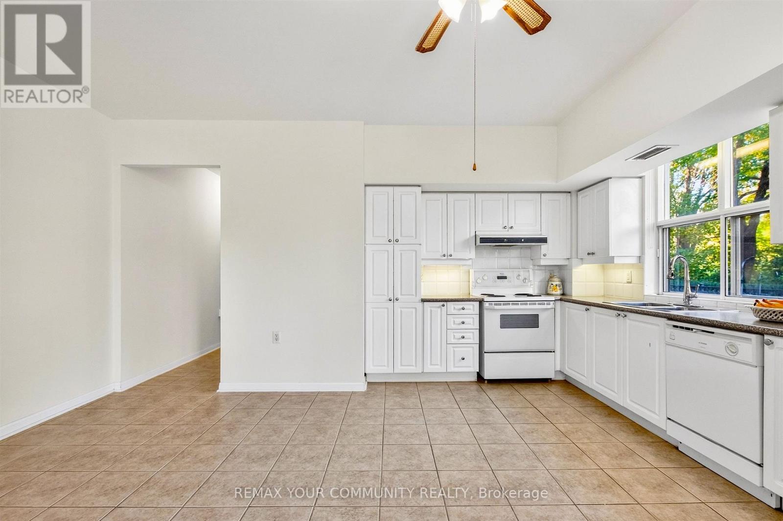 110 - 2500 Rutherford Road, Vaughan, Ontario  L4K 5N7 - Photo 14 - N13882242