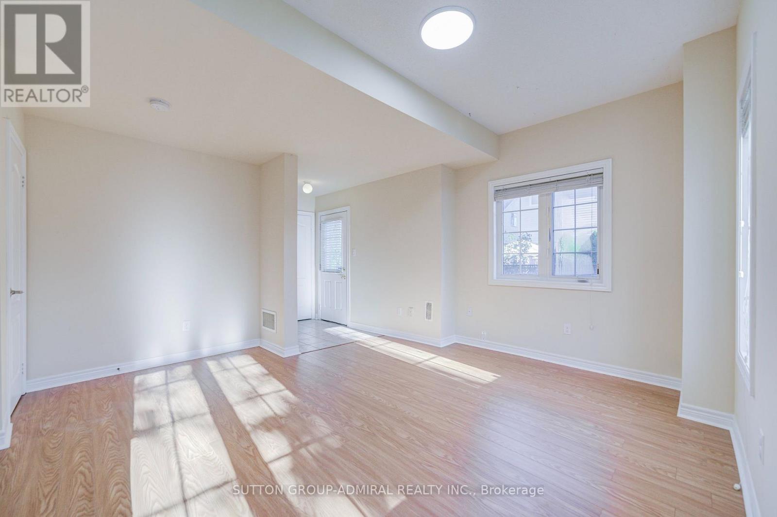 2 - 15 Old Colony Road, Richmond Hill, Ontario  L4E 4L5 - Photo 10 - N13882338