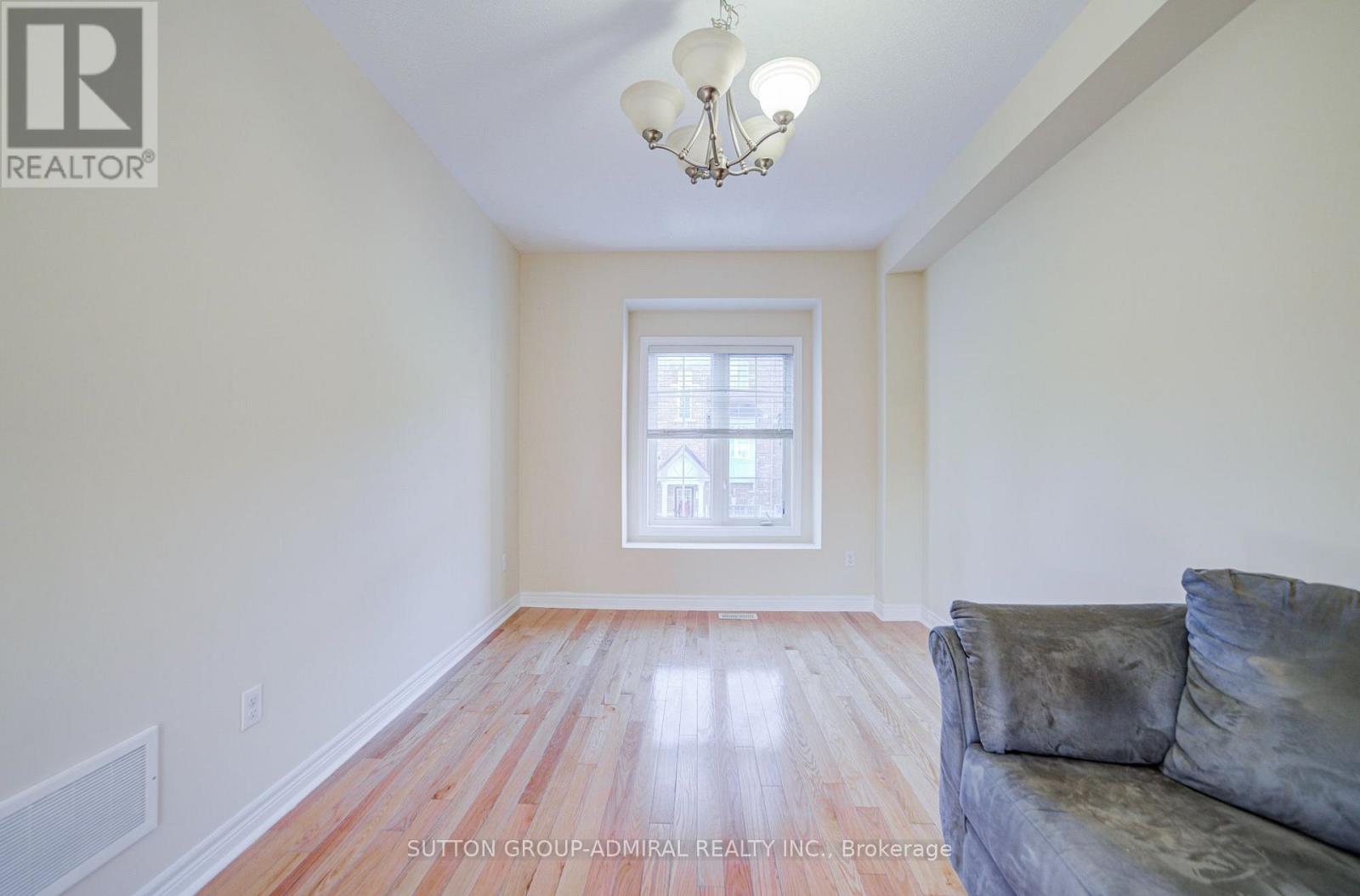 2 - 15 Old Colony Road, Richmond Hill, Ontario  L4E 4L5 - Photo 12 - N13882338