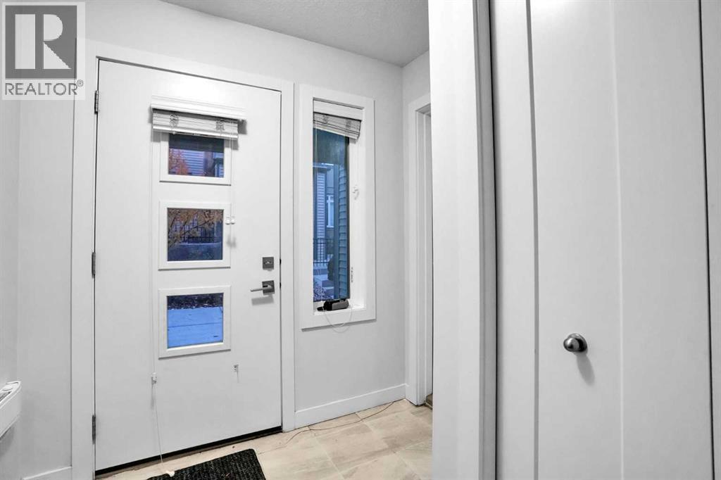 72 Sage Bluff Circle NW, Calgary, Alberta  T3R 1T5 - Photo 2 - A2351389