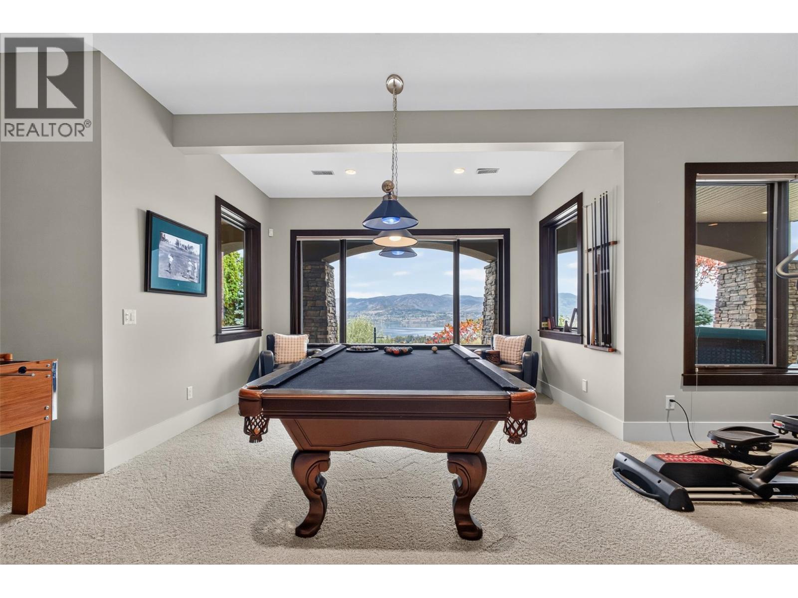 734 Marin Crescent