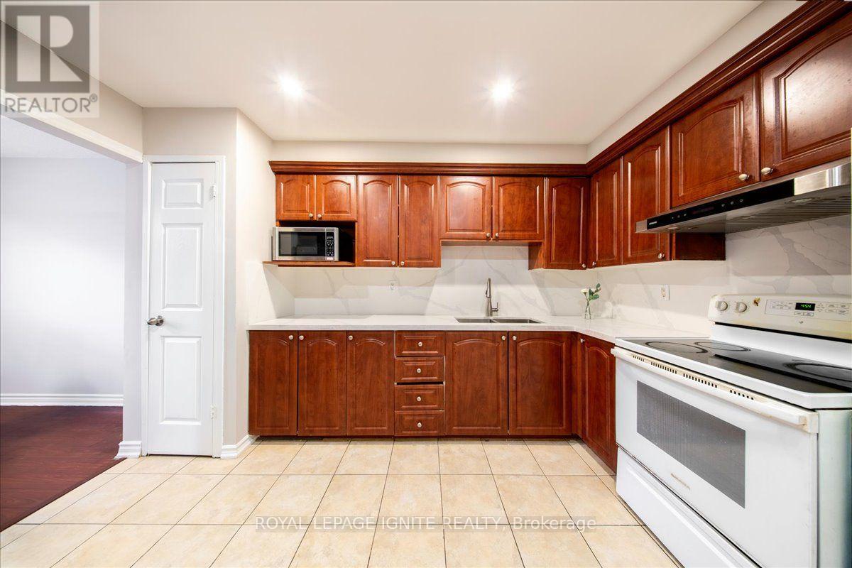 #103 - 1180 Mississauga Valley Boulevard, Mississauga, Ontario  L5A 3M9 - Photo 10 - W13882188