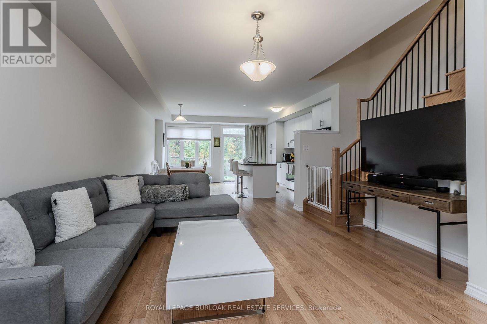 1360 Almonte Drive, Burlington, Ontario  L7P 0V6 - Photo 7 - W13882202
