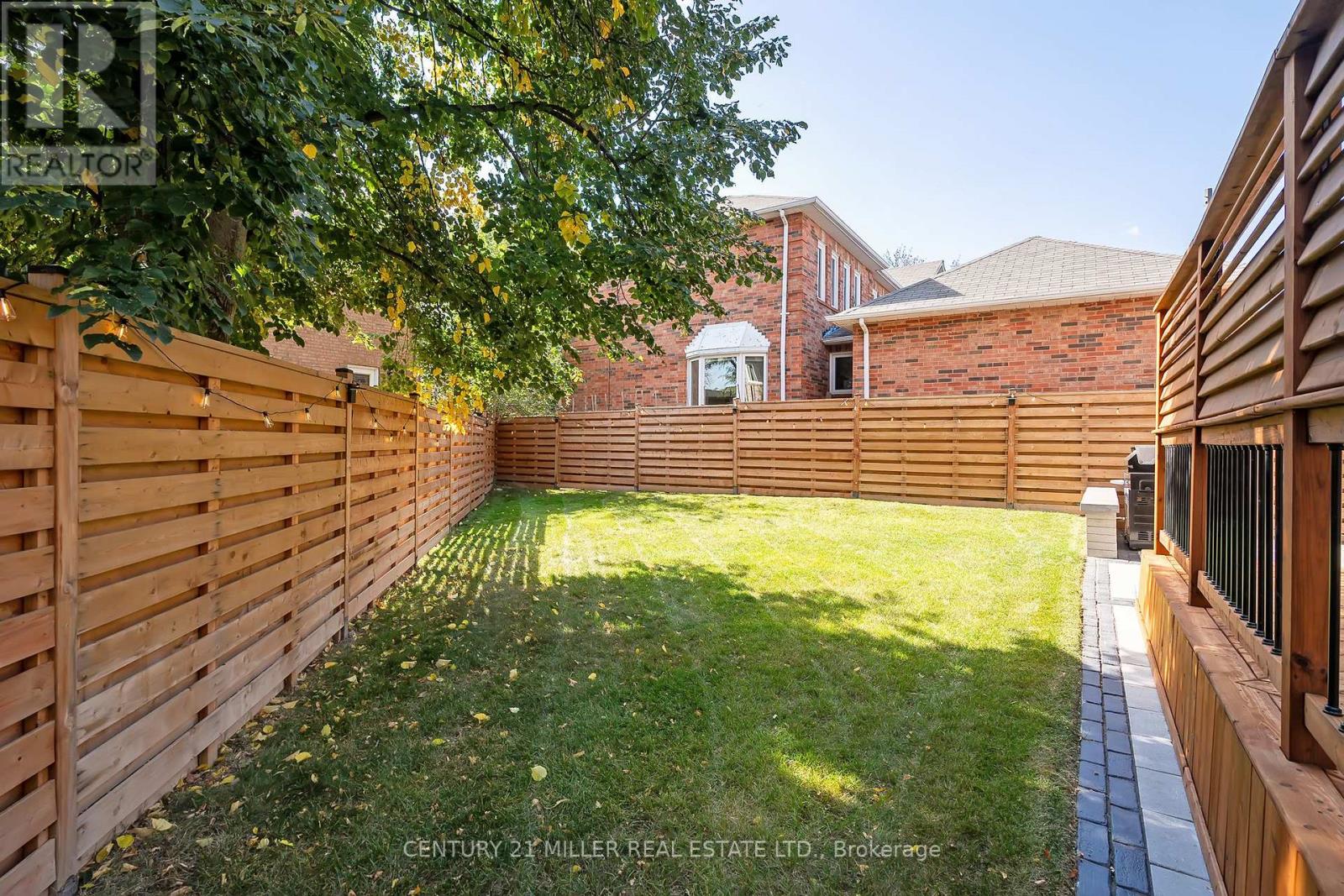 6482 Tenth Line W, Mississauga, Ontario  L5N 5T7 - Photo 34 - W13882204