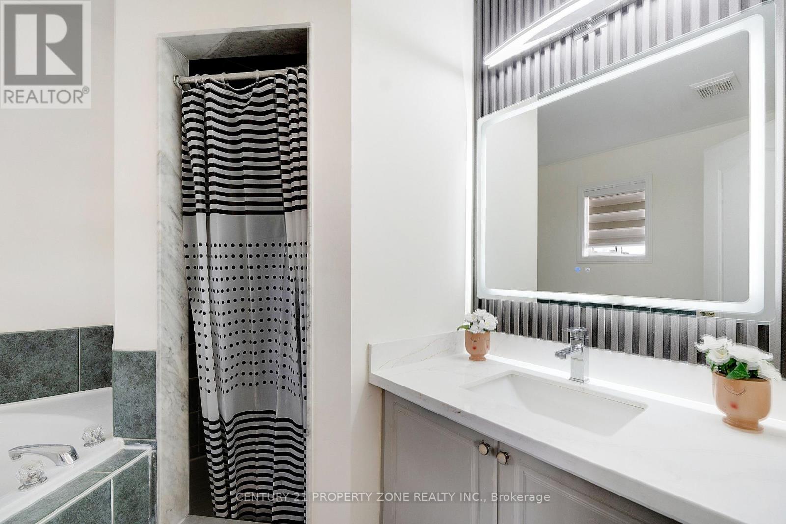 84 Tideland Drive, Brampton, Ontario  L7A 2W1 - Photo 25 - W13882266