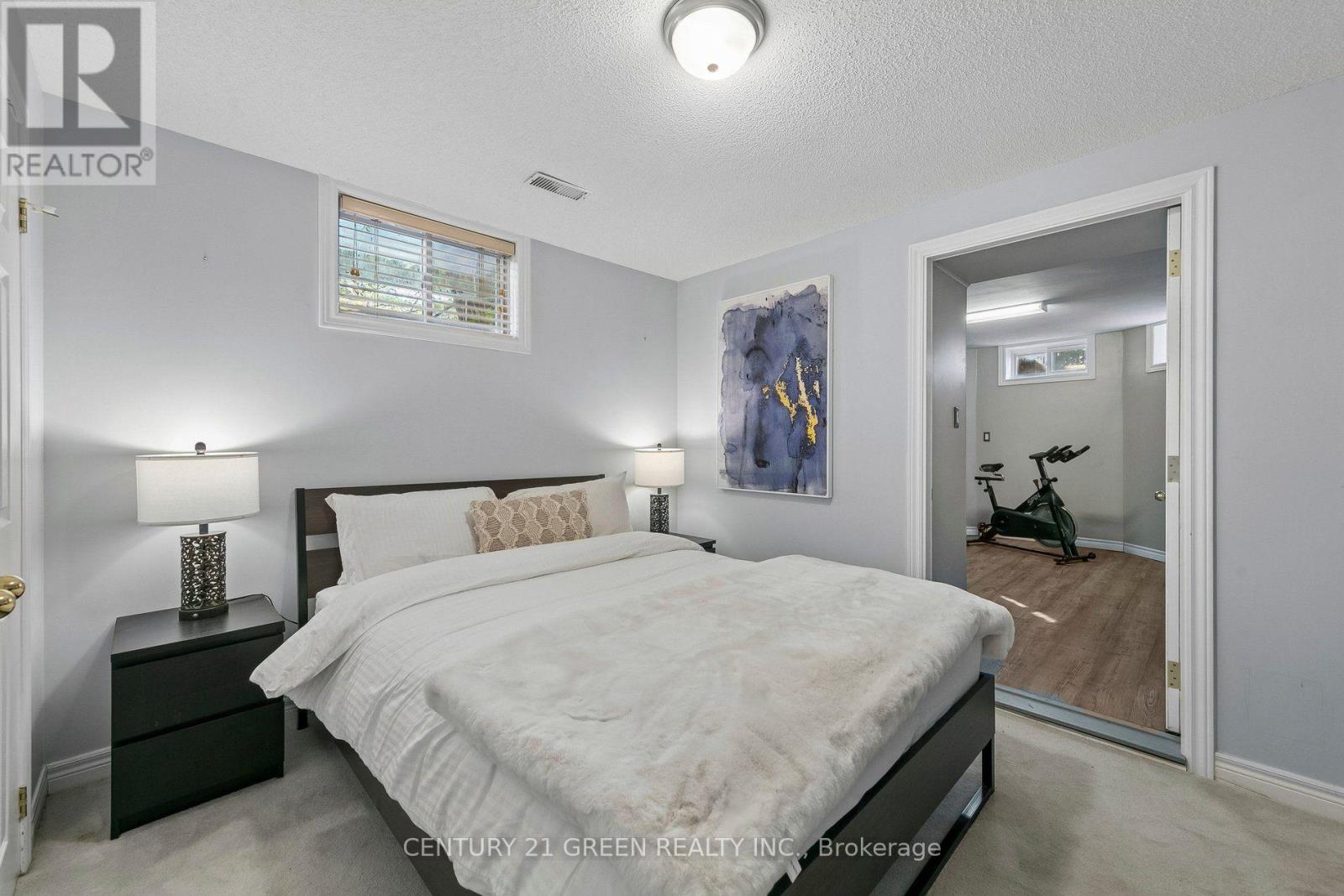 2024 Grovetree Lane, Burlington, Ontario  L7R 4V4 - Photo 40 - W13882286