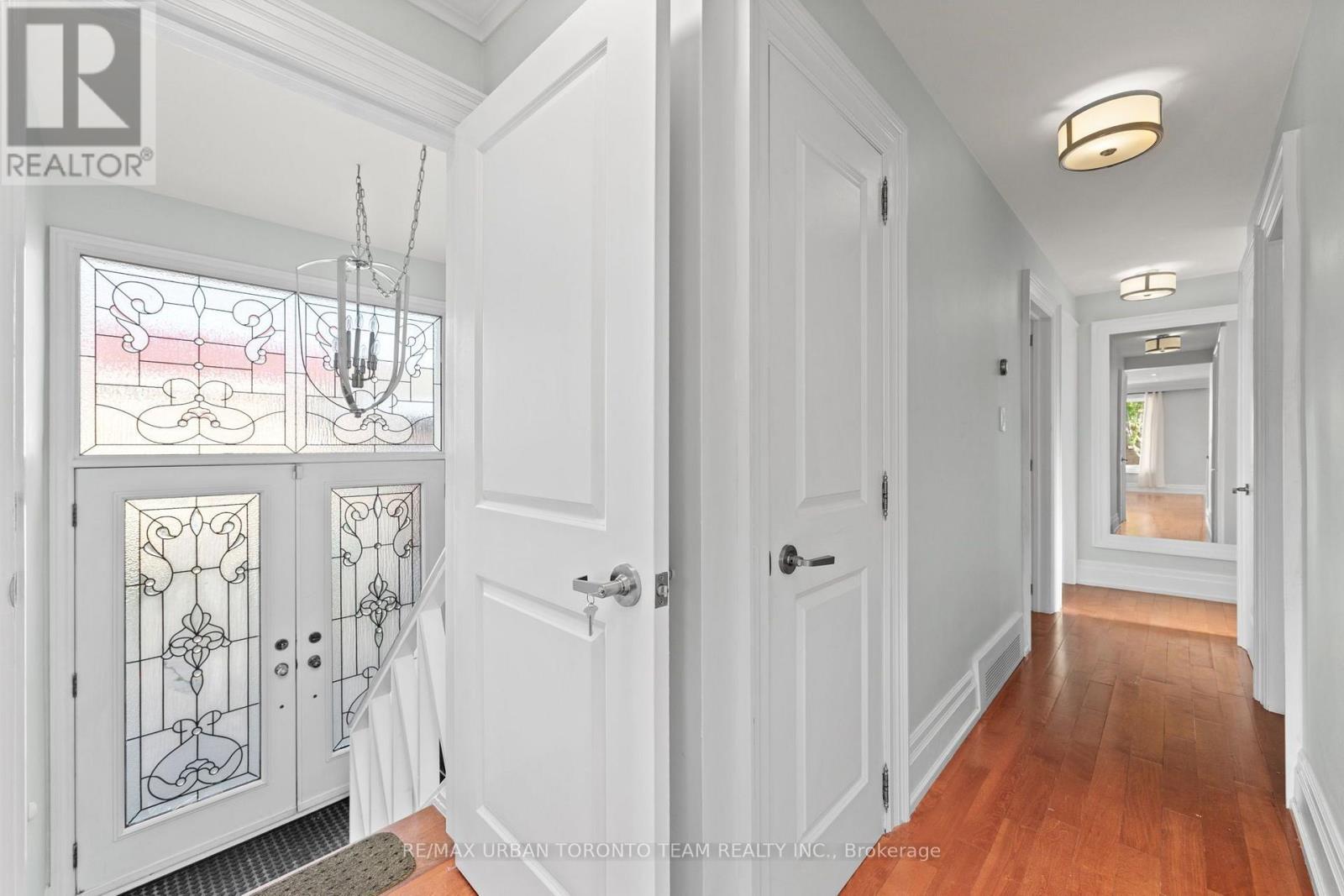 Main - 23 Wishart Place, Toronto, Ontario  M3L 1P9 - Photo 15 - W13882320