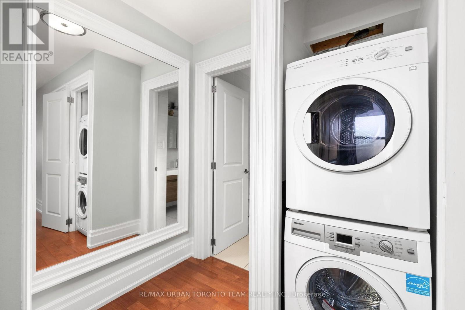 Main - 23 Wishart Place, Toronto, Ontario  M3L 1P9 - Photo 17 - W13882320