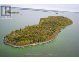 S1048 MASSACRE ISLAND, Lake of the Woods, Ontario