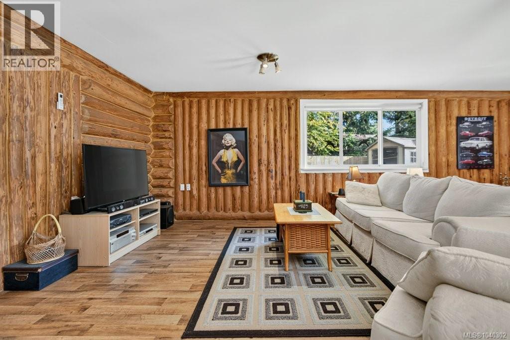 70 Islewood Dr