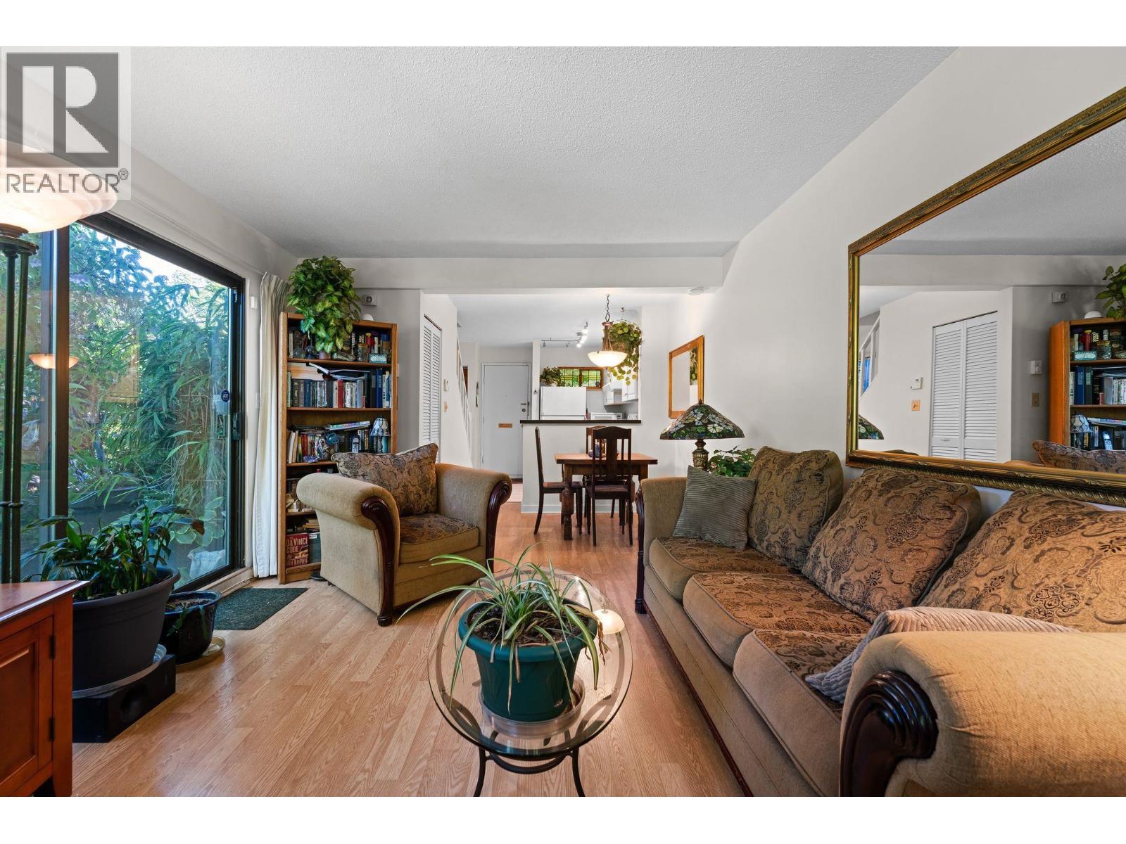 31 460 W 16th Avenue, Vancouver, British Columbia  V5Y 1Z3 - Photo 8 - R3173967