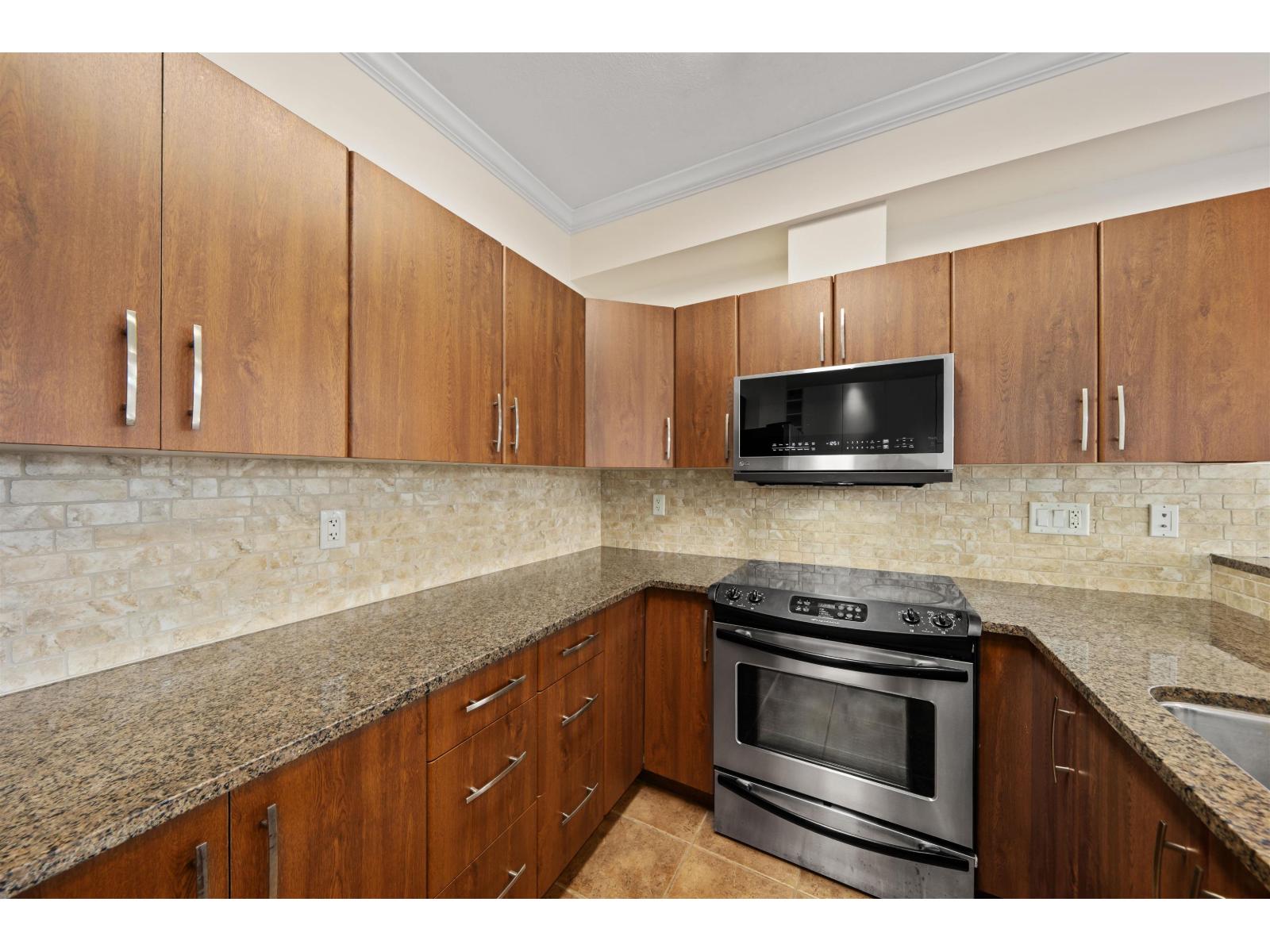 305 2632 Pauline Street, Abbotsford, British Columbia  V2S 0C9 - Photo 11 - R3172723