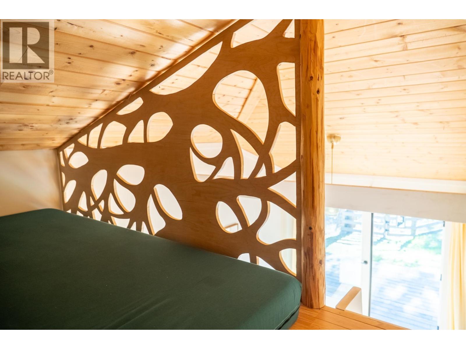 4318 Port Washington Road, Pender Island, British Columbia  V0N 2M1 - Photo 12 - R3174162