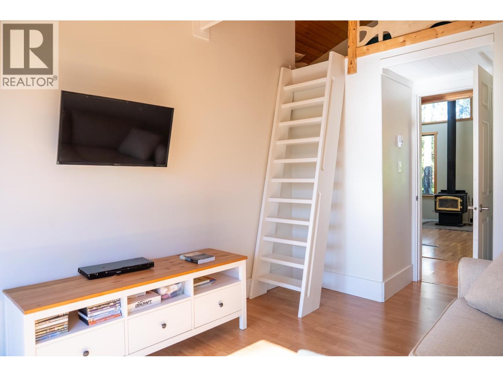 4318 Port Washington Road, Pender Island, British Columbia  V0N 2M1 - Photo 10 - R3174162
