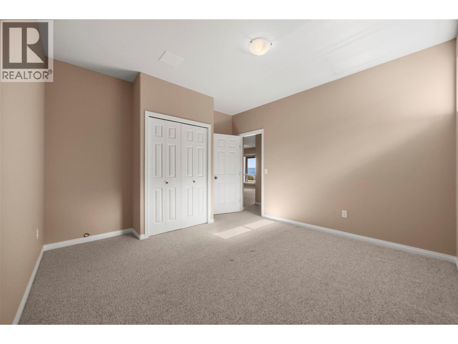 6455 Vernon Avenue, Peachland, British Columbia  V0H 1X8 - Photo 38 - 10401899