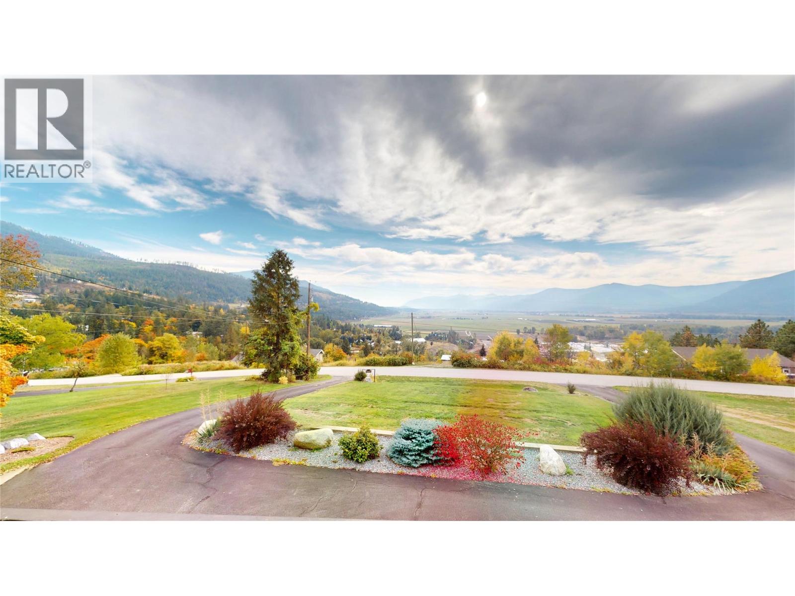1030 MONROSE Road