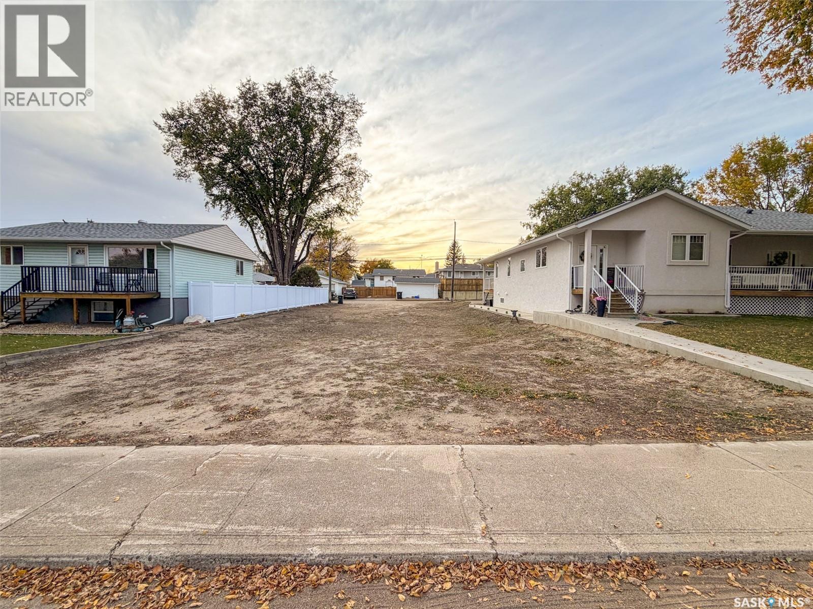 262 14th AVENUE NE, swift current, Saskatchewan