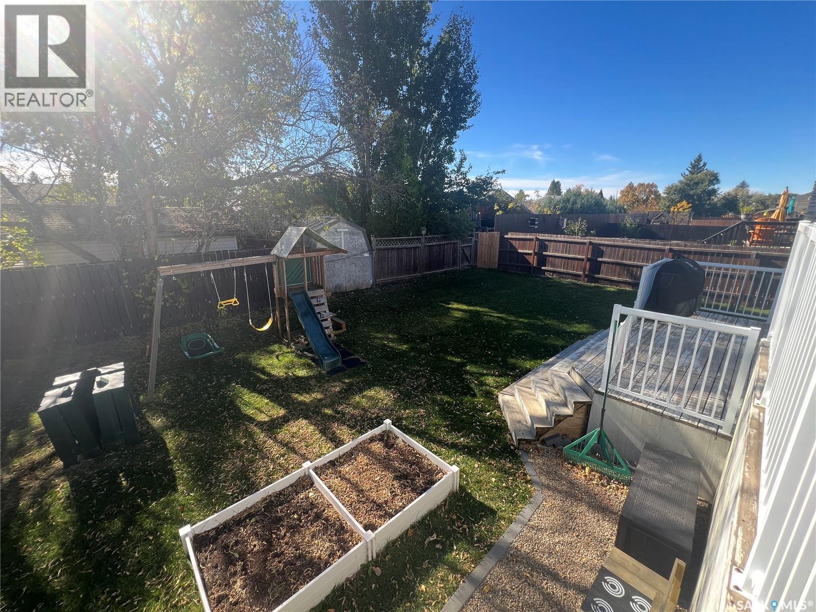 197 5th Avenue, Esterhazy, Saskatchewan  S0A 0X0 - Photo 45 - SK050824