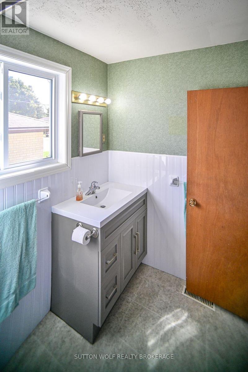 120 Erie Street, Strathroy-Caradoc, Ontario  N7G 1C1 - Photo 28 - X13882348