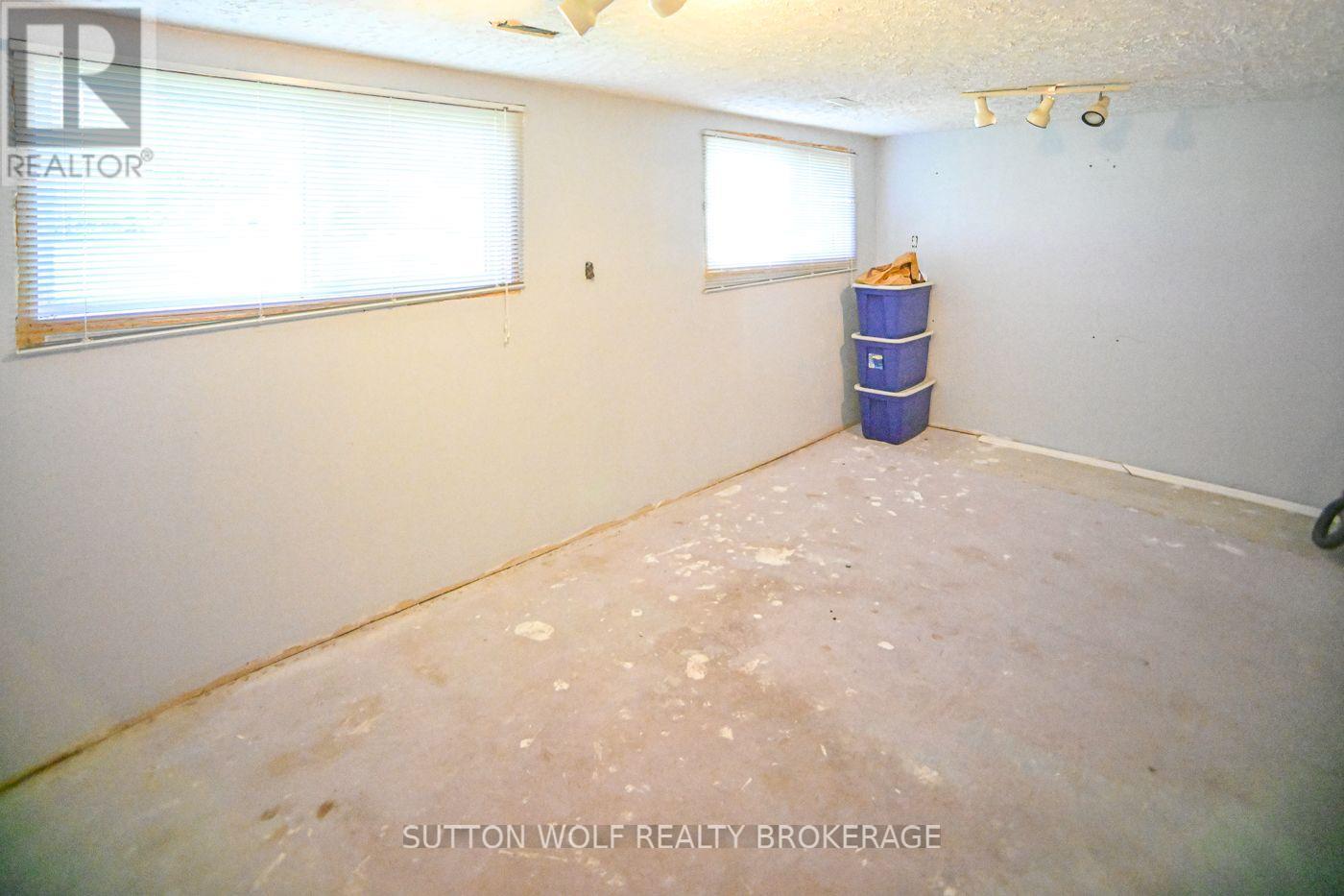 120 Erie Street, Strathroy-Caradoc, Ontario  N7G 1C1 - Photo 31 - X13882348