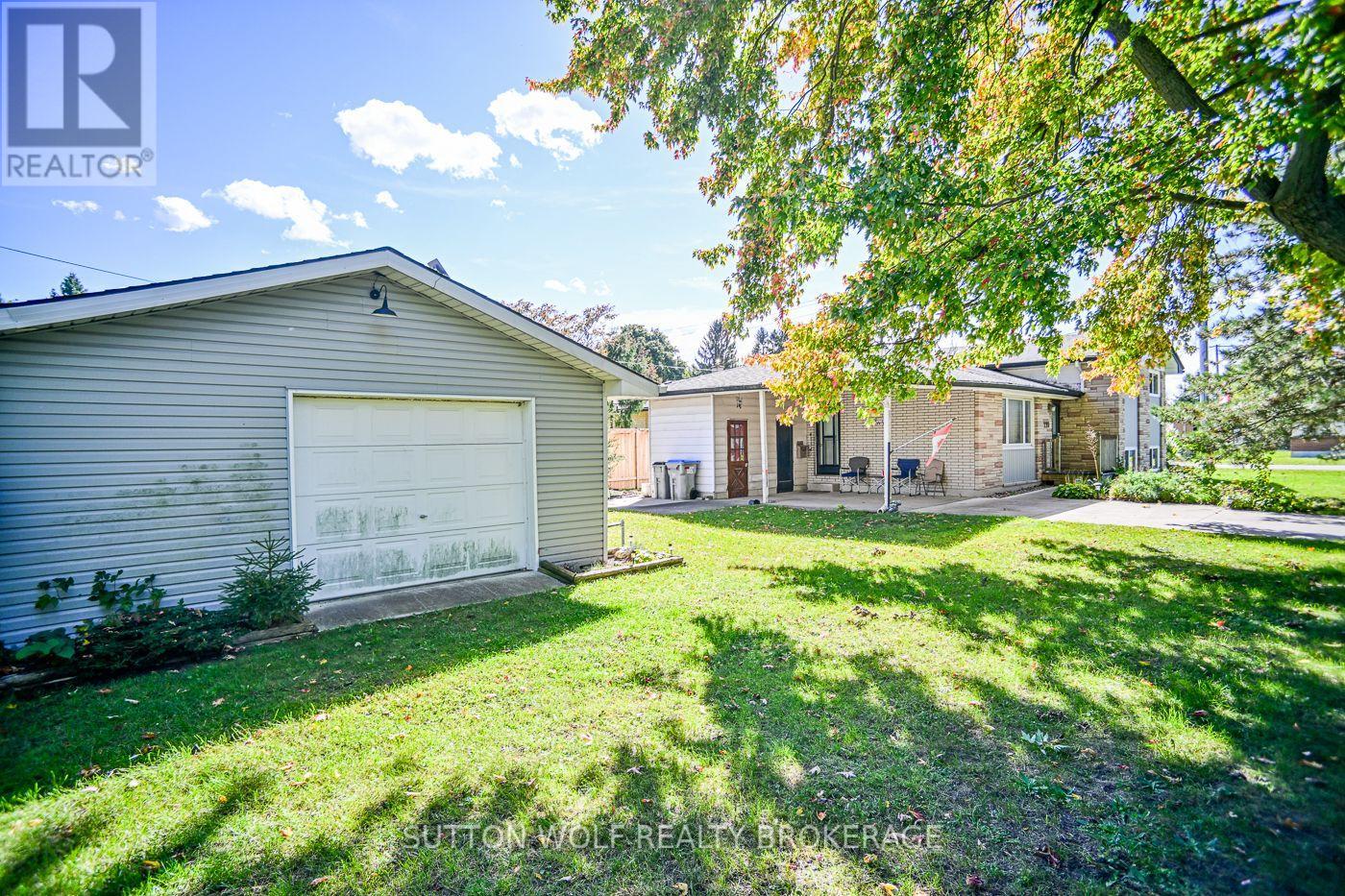 120 Erie Street, Strathroy-Caradoc, Ontario  N7G 1C1 - Photo 4 - X13882348
