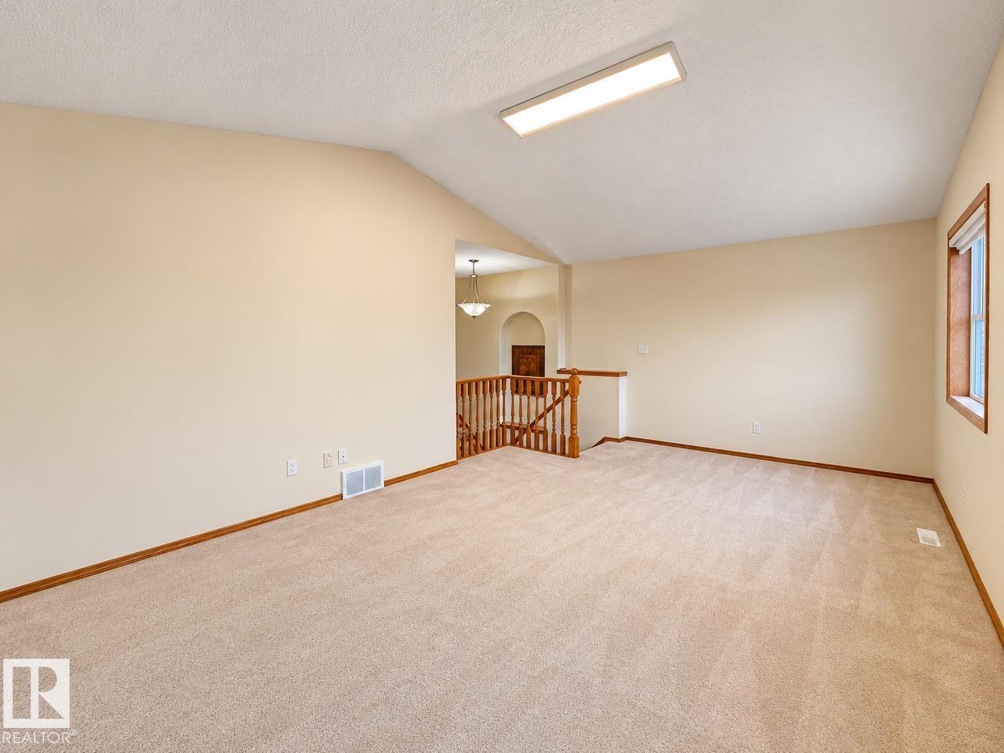 2331 37B AV NW