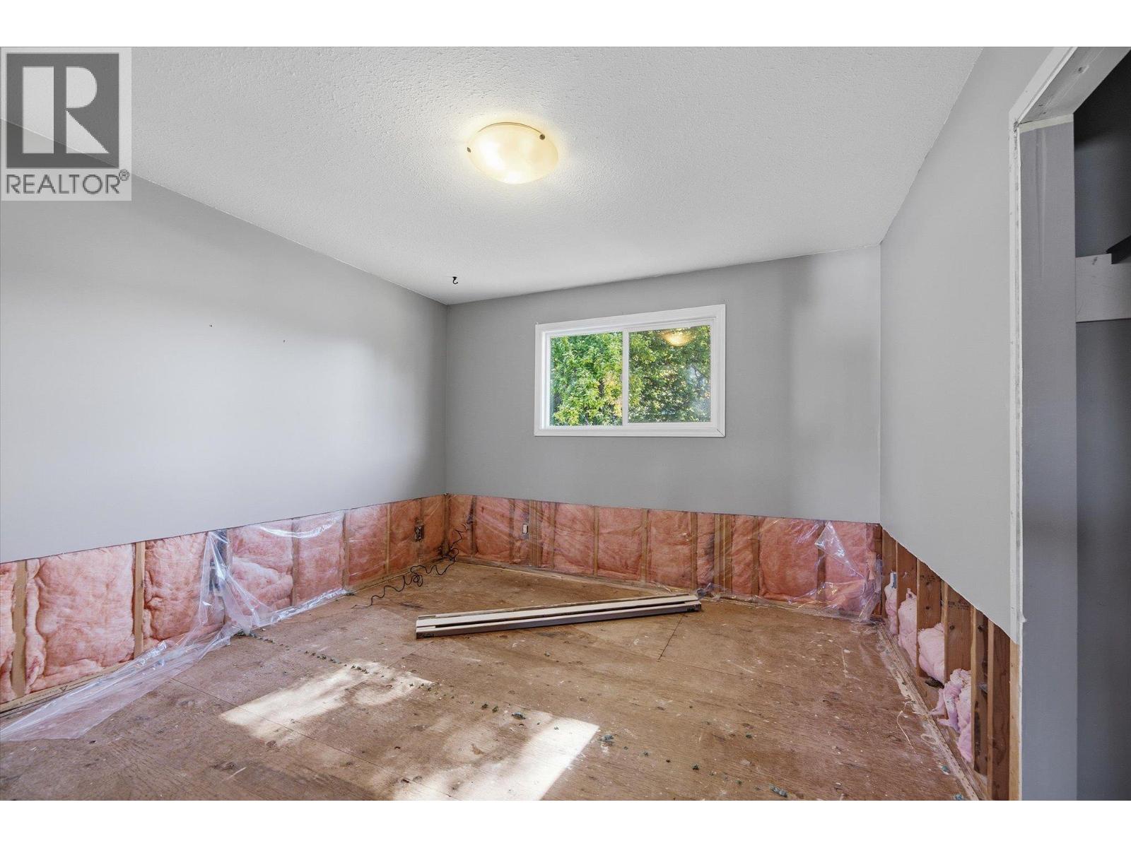 1011-1013 Lawson Avenue, Kelowna, British Columbia  V1Y 6T3 - Photo 56 - 10402492