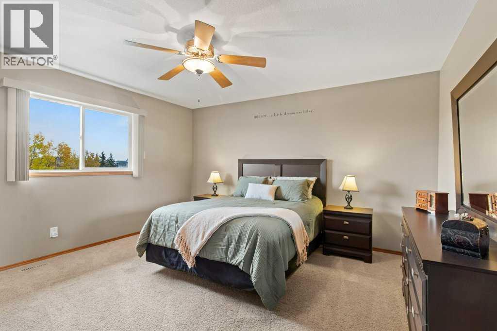 130 Oaklands Crescent