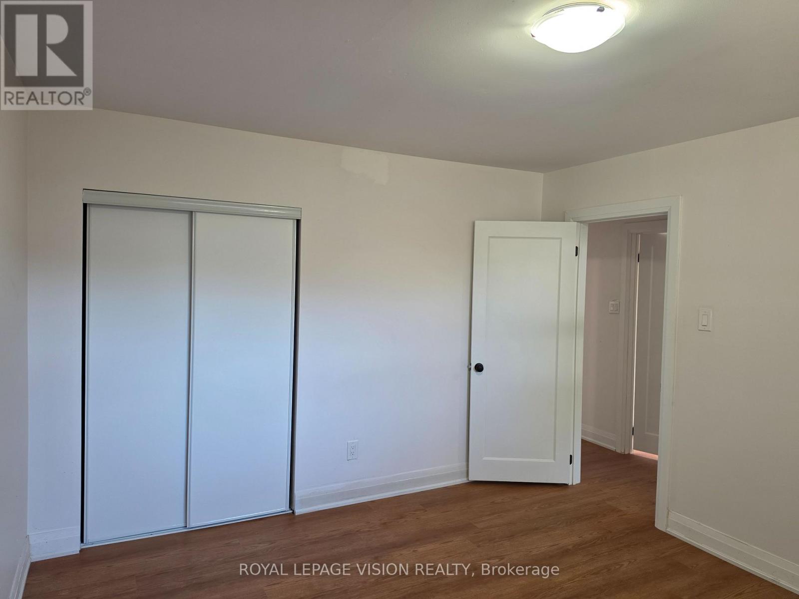 Upper - 706 Leaside Street, Pickering, Ontario  L1W 2X1 - Photo 26 - E13795698