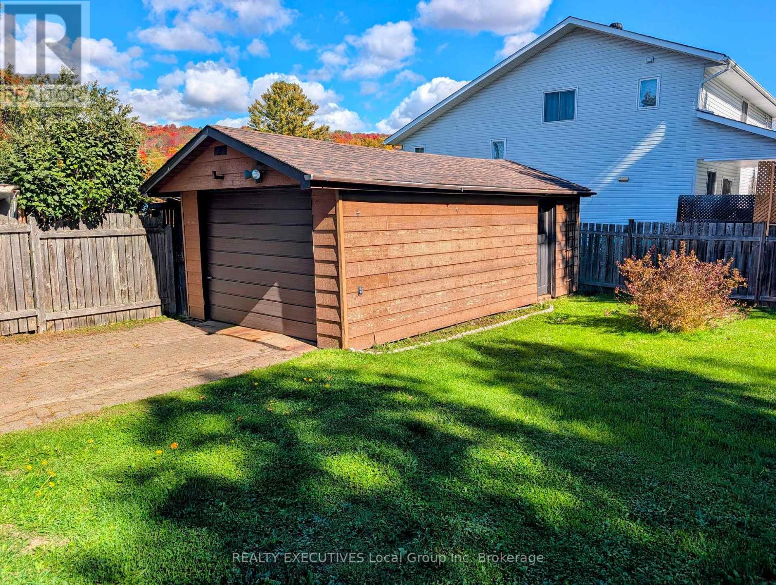 1374 Chapais Street, North Bay, Ontario  P1B 6M4 - Photo 3 - X13882380