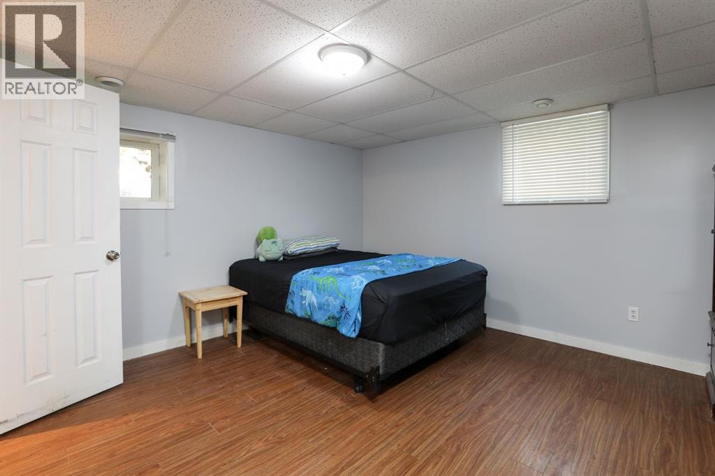 222 S 3 Street W