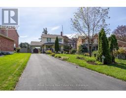 627 WHISTLER DRIVE, Oshawa, Ontario
