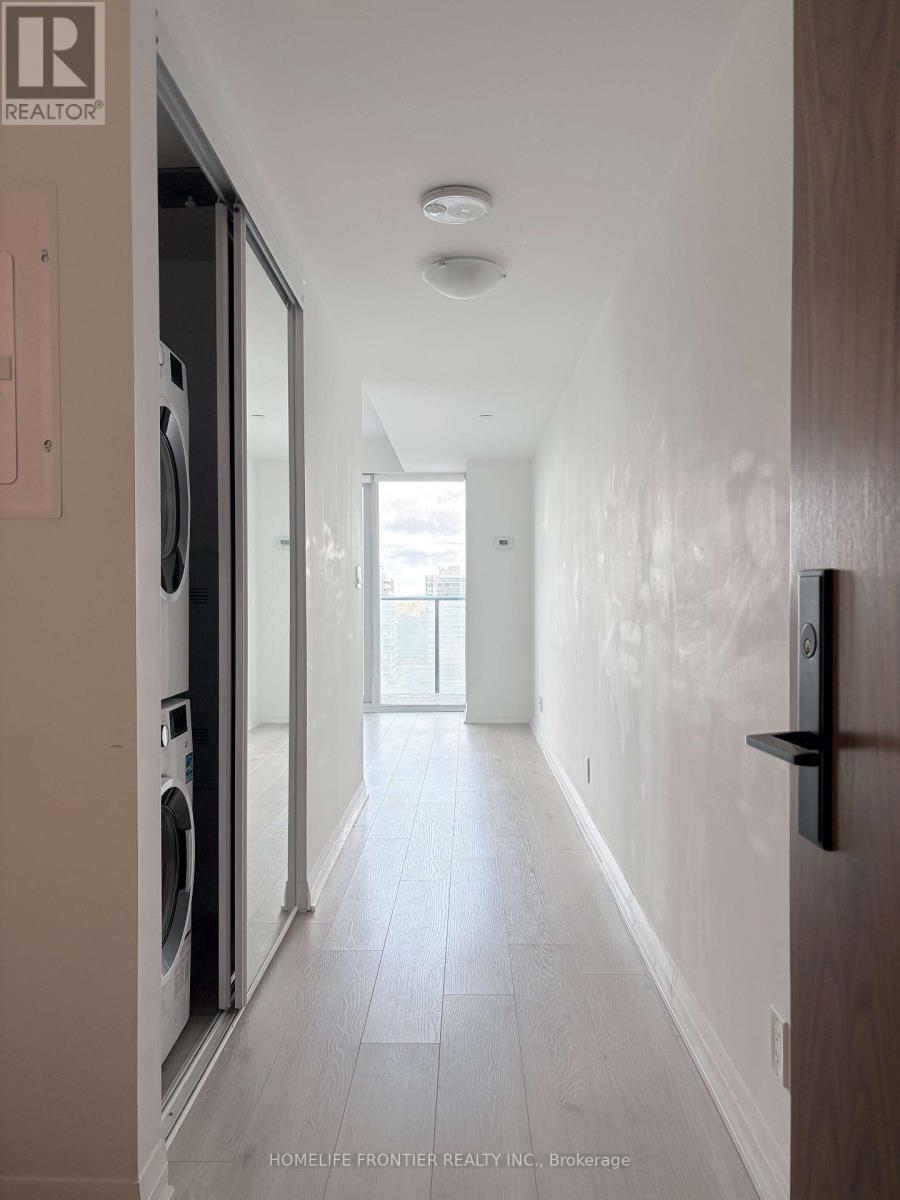 1805 - 99 Foxbar Road, Toronto, Ontario  M4V 0B2 - Photo 9 - C13882350