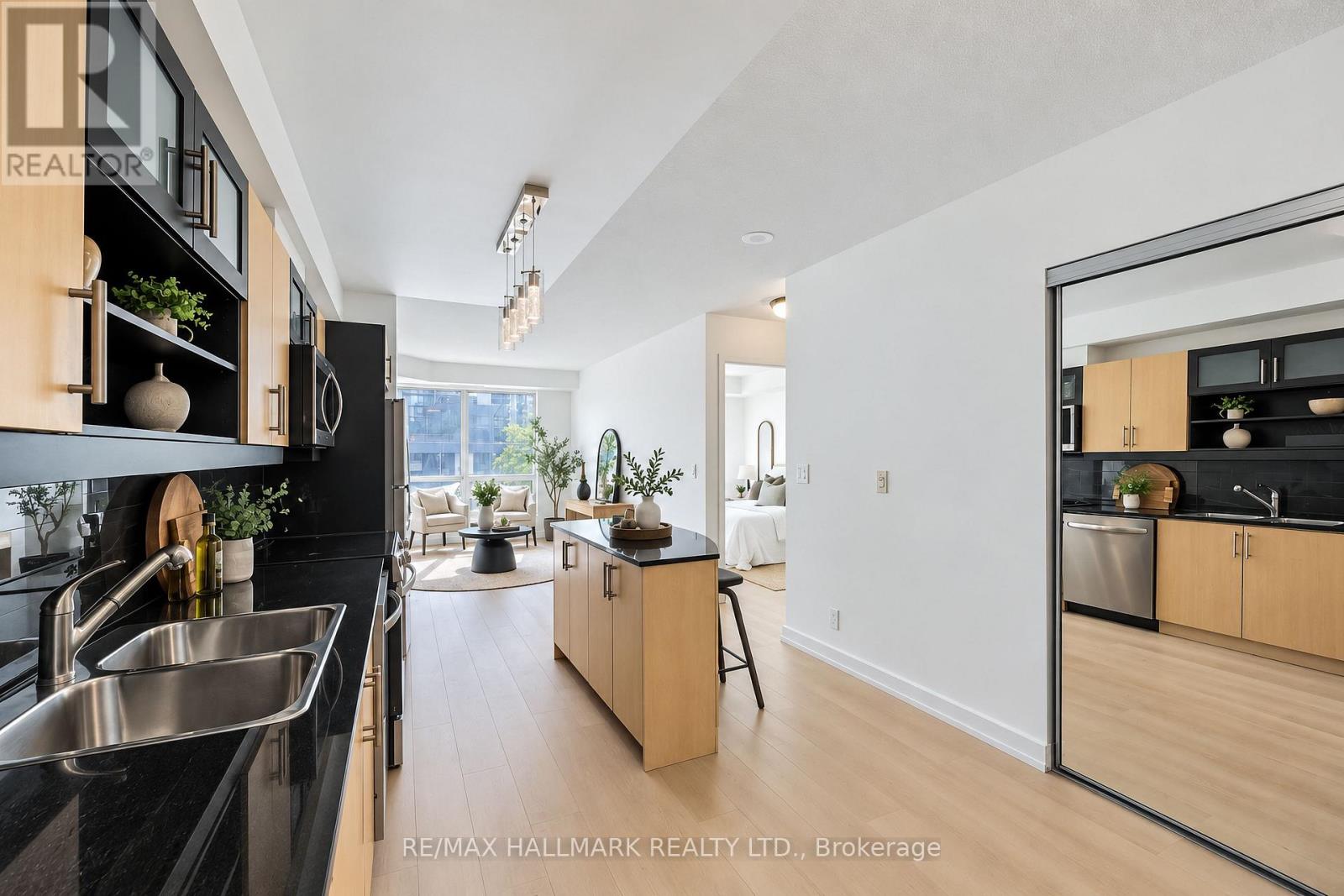 M05 - 350 Wellington Street W, Toronto, Ontario  M5V 3W9 - Photo 14 - C13882390