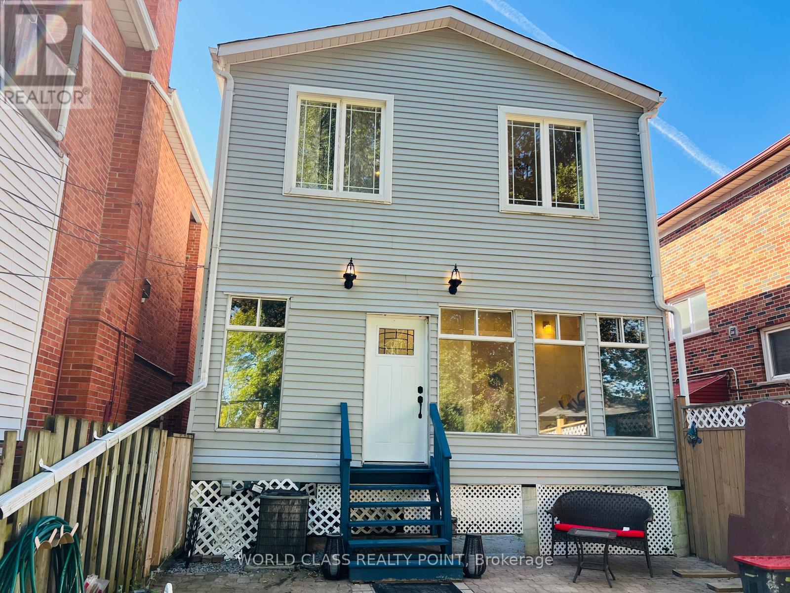 21 South Bonnington Avenue, Toronto, Ontario  M1N 3M2 - Photo 16 - E13882442