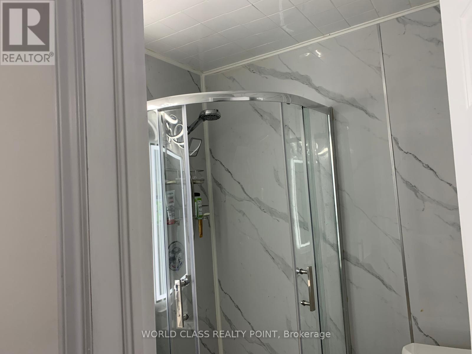 21 South Bonnington Avenue, Toronto, Ontario  M1N 3M2 - Photo 24 - E13882442