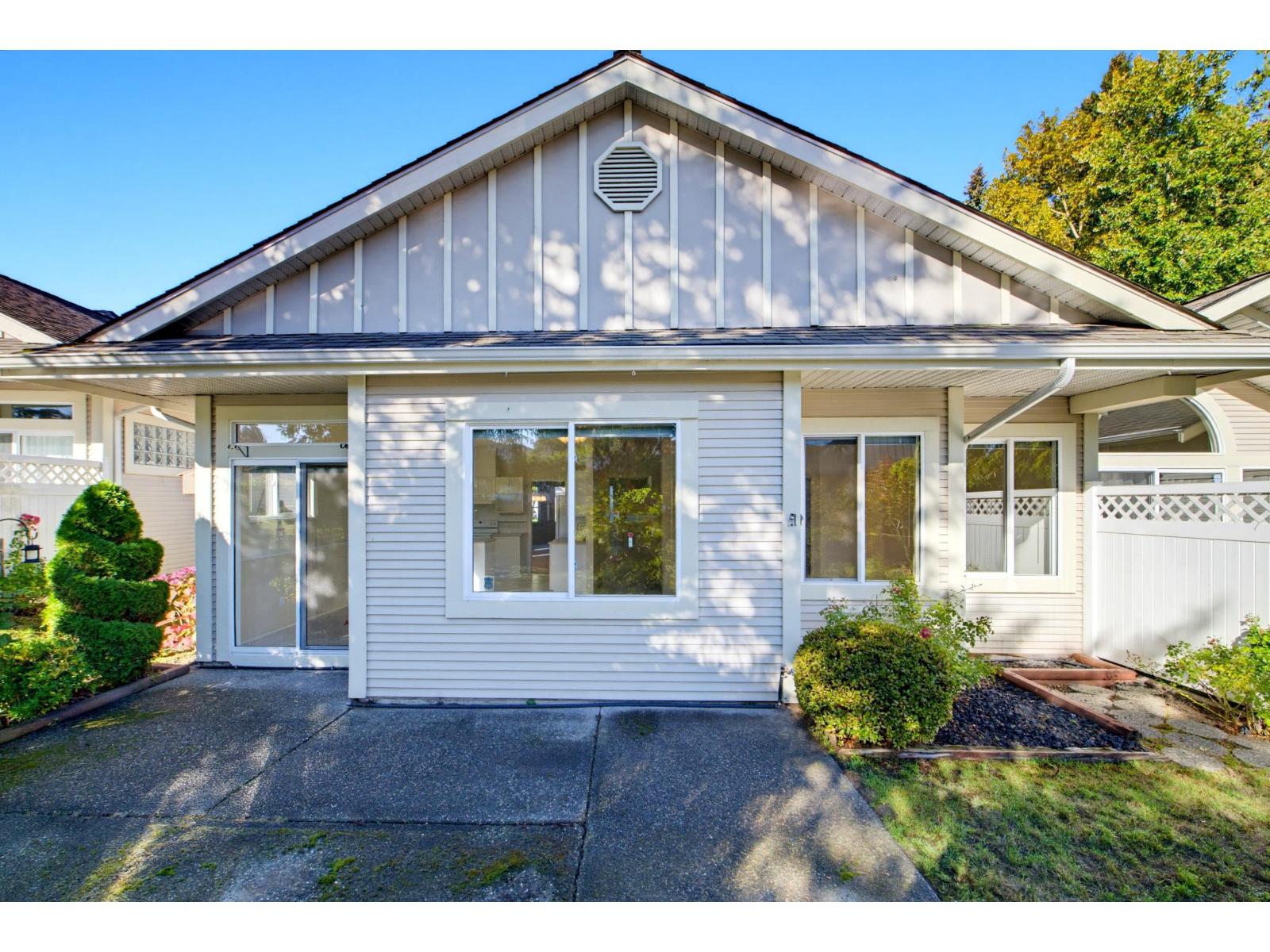 215 20655 88 AVENUE