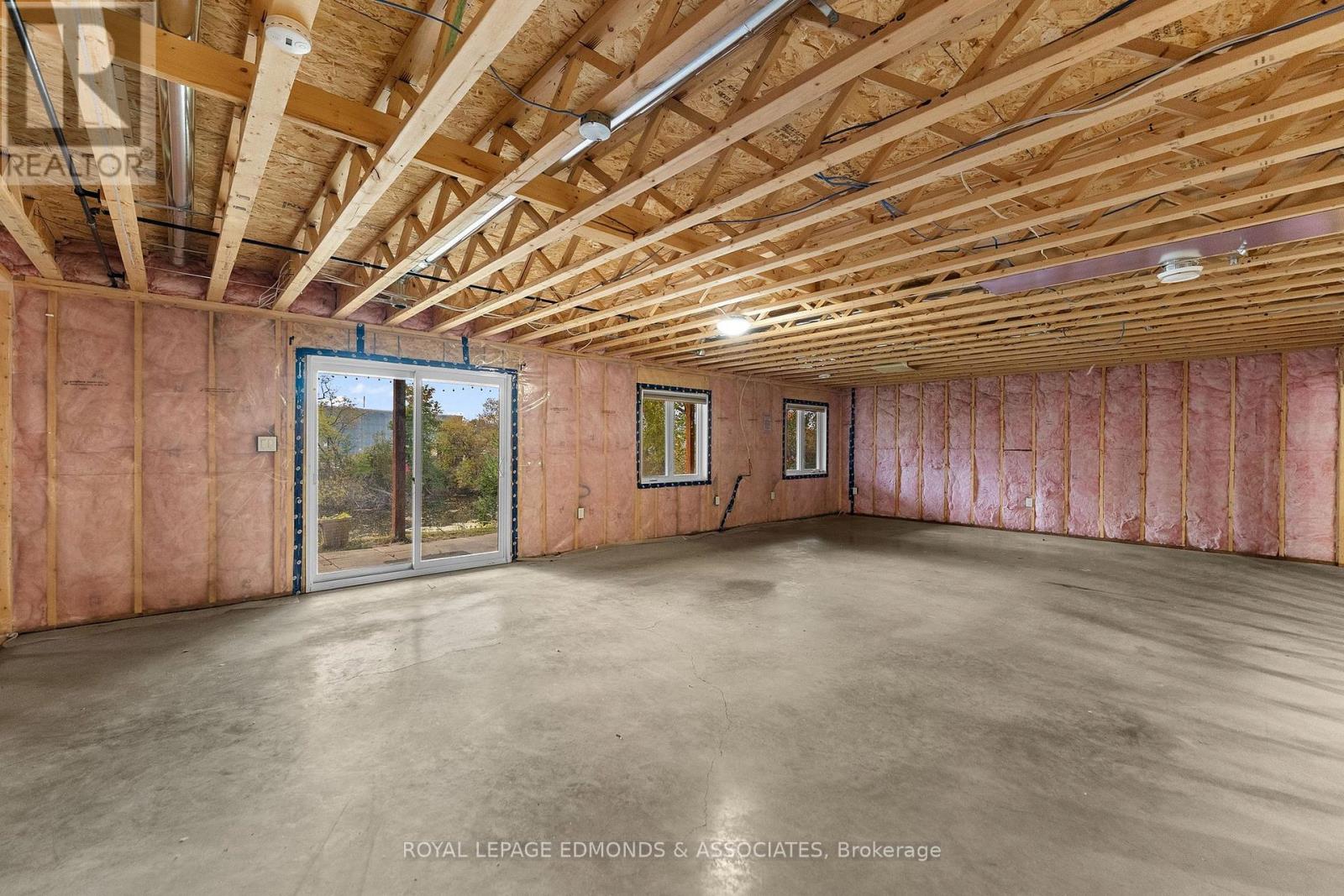 15 Hannah Street, Whitewater Region, Ontario  K0J 1C0 - Photo 29 - X13882396