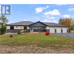 15 HANNAH STREET, Whitewater Region, Ontario