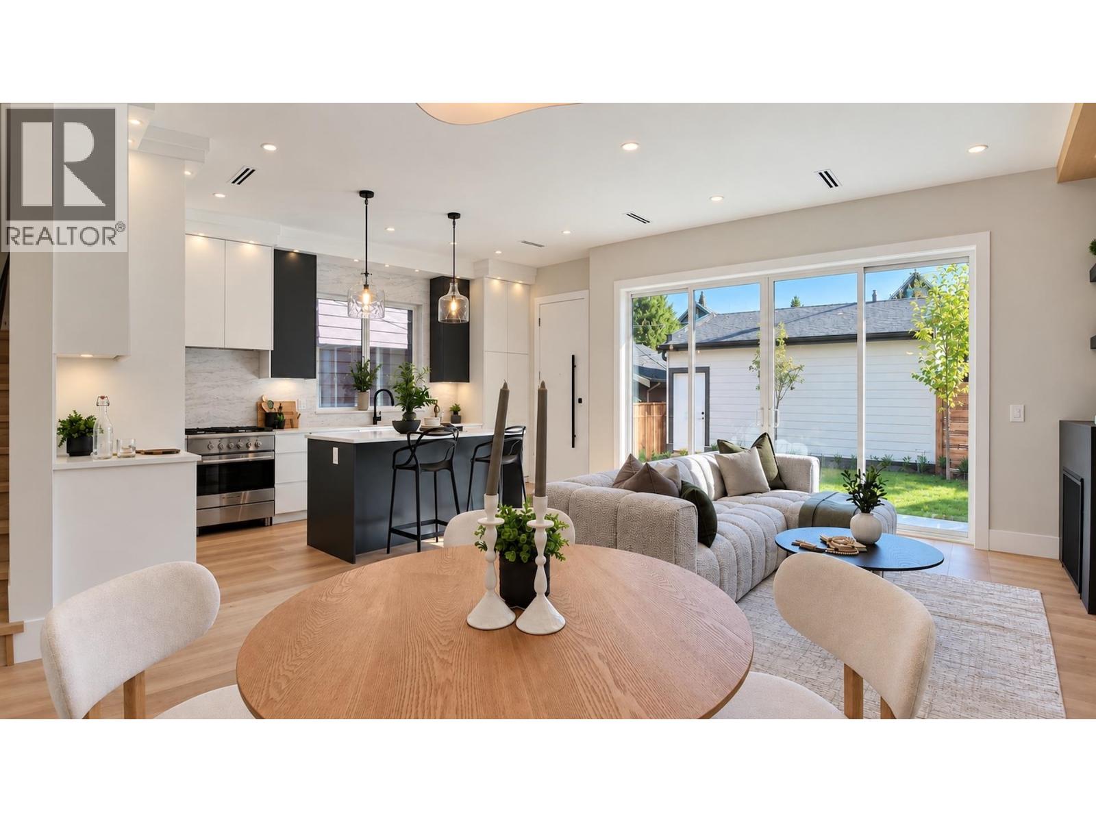 2 746 E 12th Avenue, Vancouver, British Columbia  V5T 2H9 - Photo 12 - R3173223