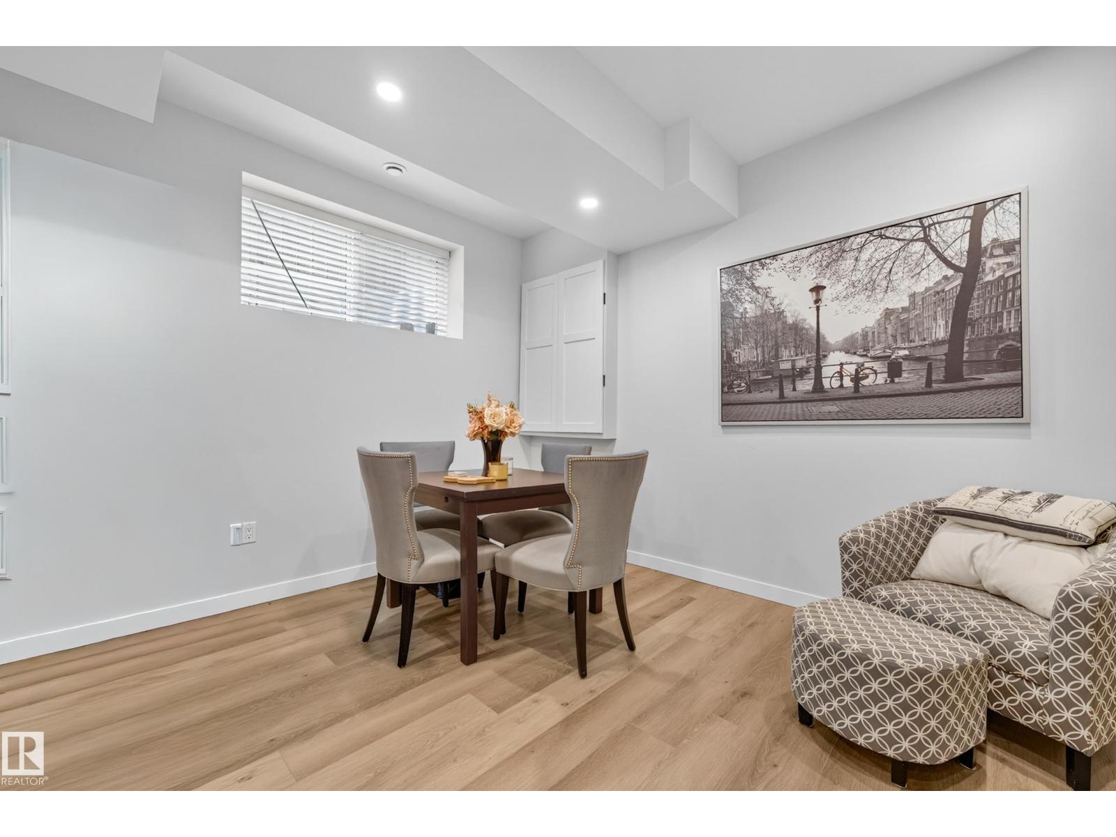 9320 71 AV NW NW