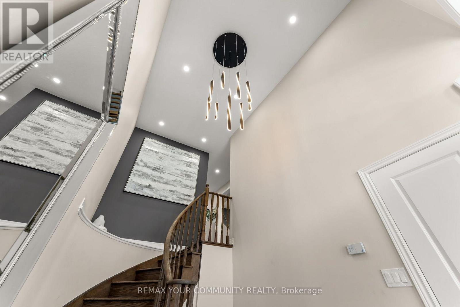 150 Inverness Way, Bradford West Gwillimbury (Bradford), Ontario  L3Z 0W6 - Photo 5 - N13882480