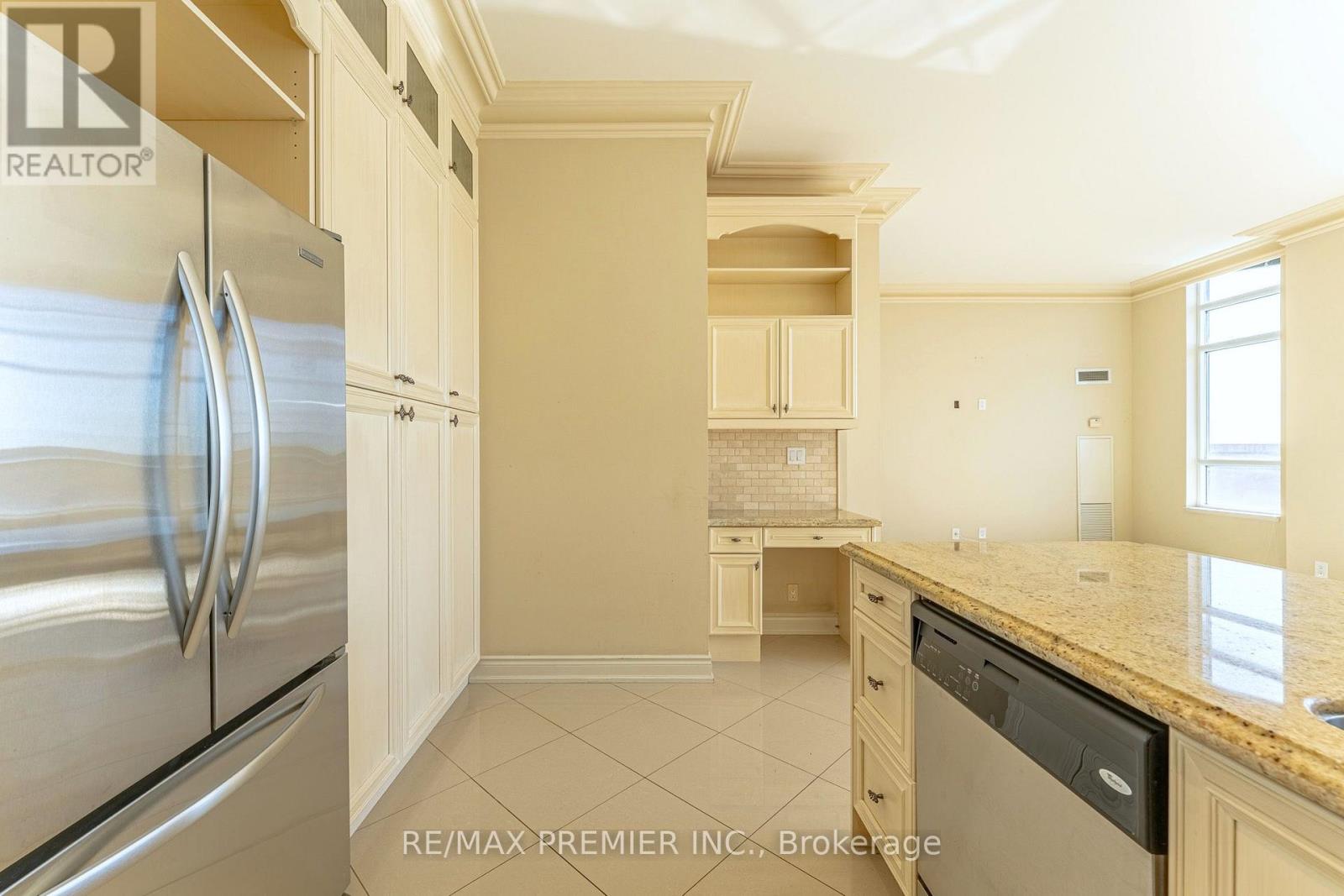 Ph04 - 9235 Jane Street, Vaughan, Ontario  L6A 0J8 - Photo 6 - N13882486