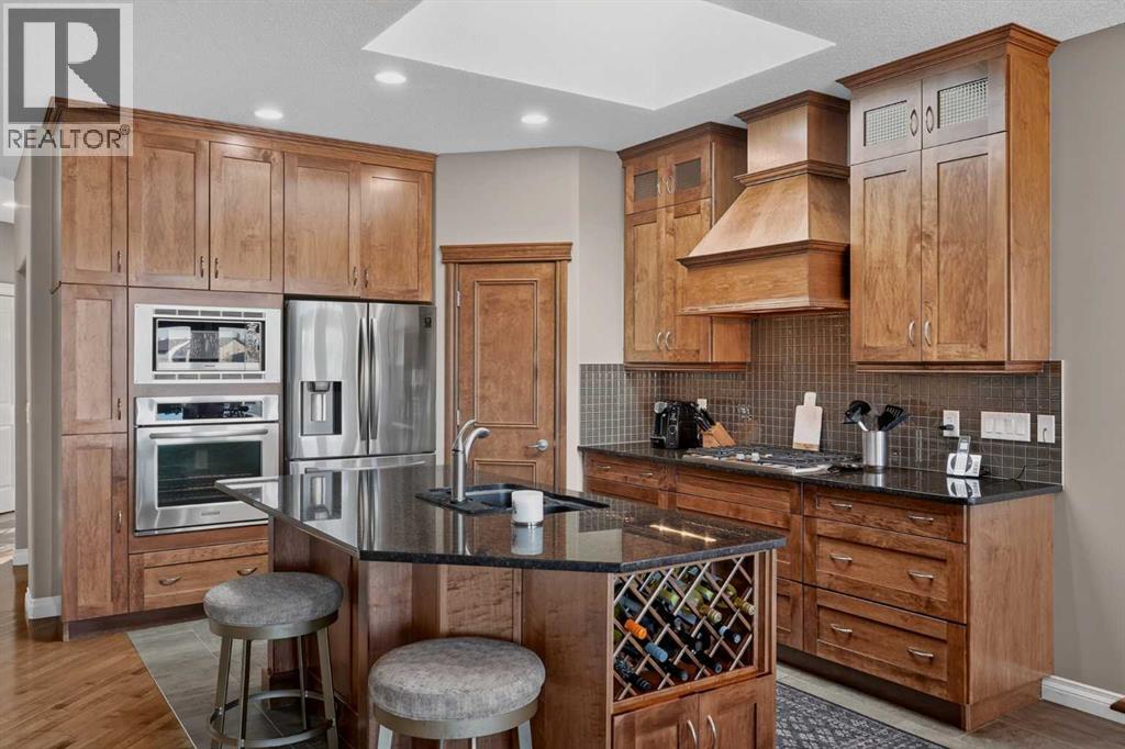 111 Tuscany Ravine Heights NW, Calgary, Alberta  T3L 0C2 - Photo 2 - A2349672