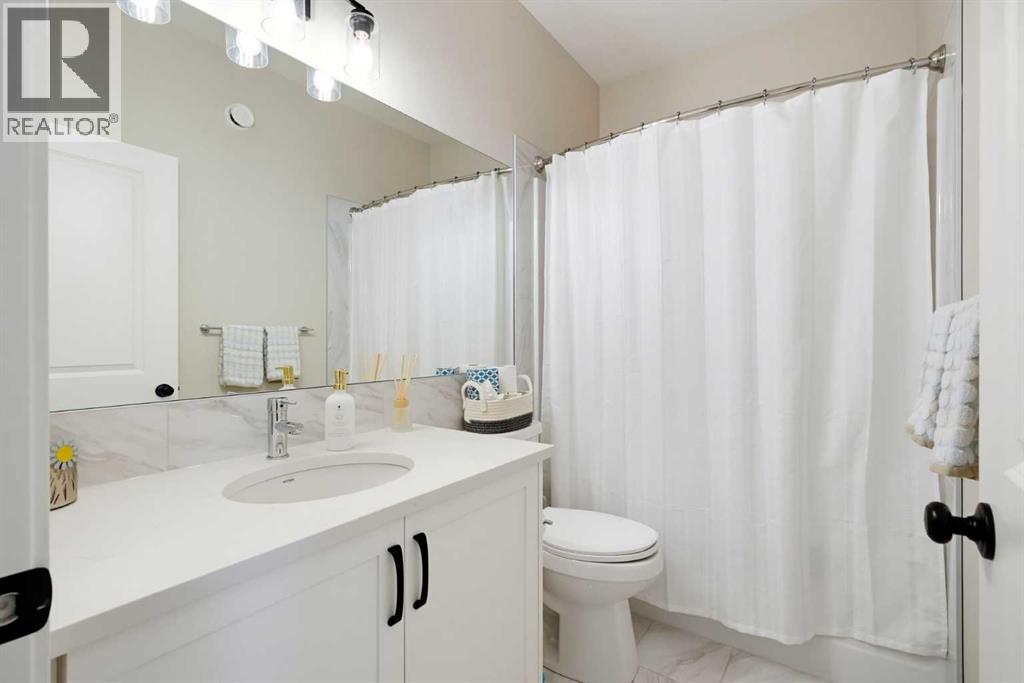 1765 Bayside Close SW, Airdrie, Alberta  T4B 5E7 - Photo 13 - A2350627